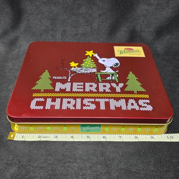 Whitman's Sampler Snoopy Red Merry Christmas Storage Container Peanuts Tin - Picture 8 of 11